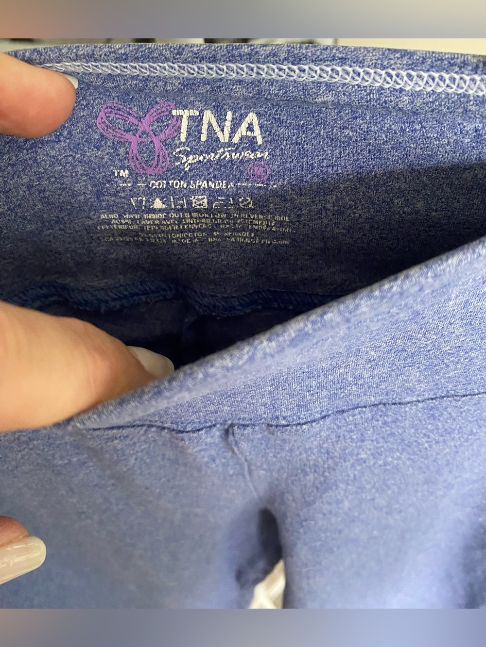 Woman’s TNA Cotton Blend Leggings in Heather Purple